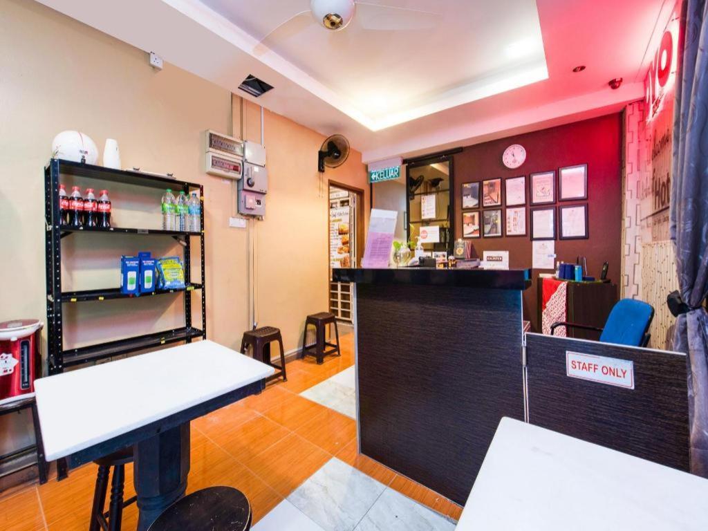 Oyo 44123阿尔赛义夫酒店 Kuala Kerai 外观 照片